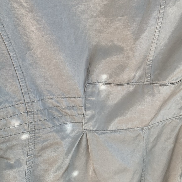 Silver (not too shiny) rad top with pockets. Degrade size M/L - Picture 6 of 9